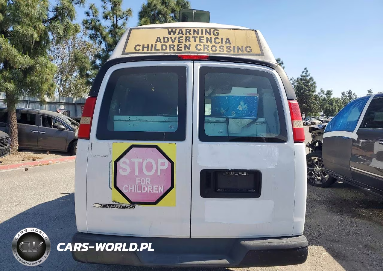 2007 Chevrolet Express 1500 Food Truck VIN:1GCFG15X571250811 - 6