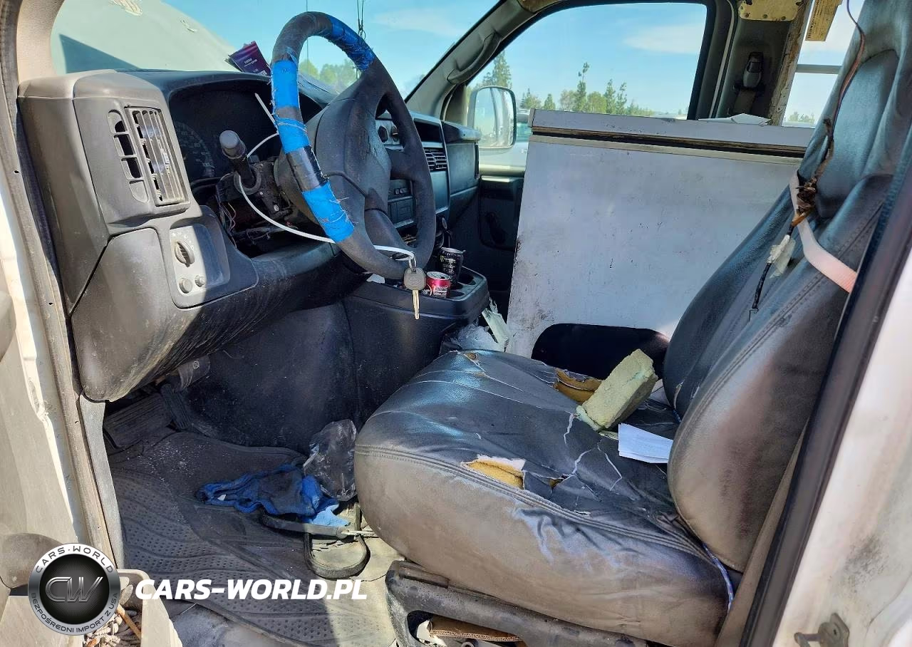 2007 Chevrolet Express 1500 Food Truck VIN:1GCFG15X571250811 - 7