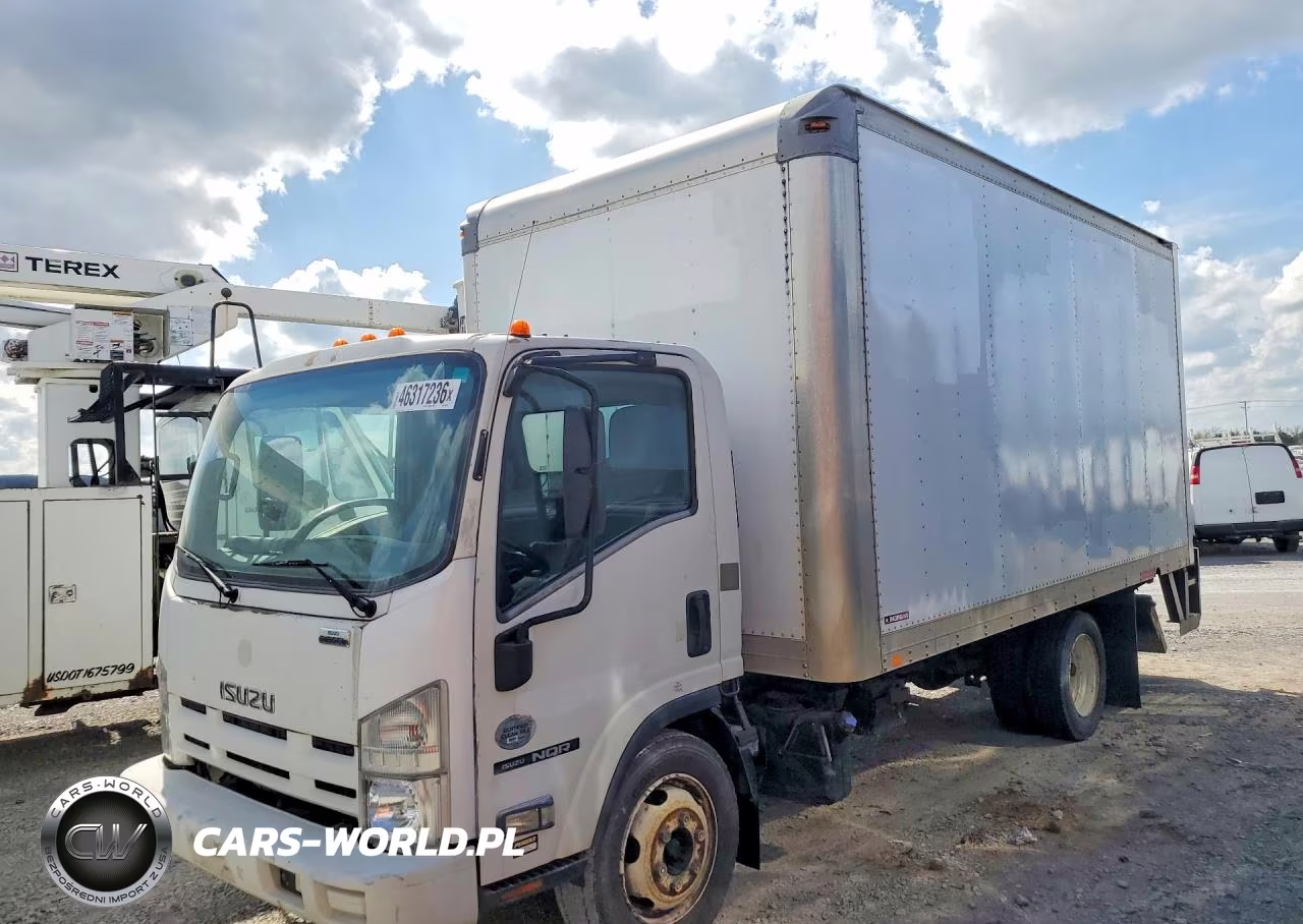 2012 Isuzu Nqr Box Truck