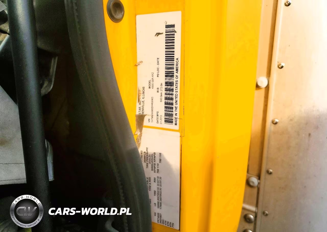 2014 International 4300 Box Truck VIN:1HTMMAAM0EH468965 - 10