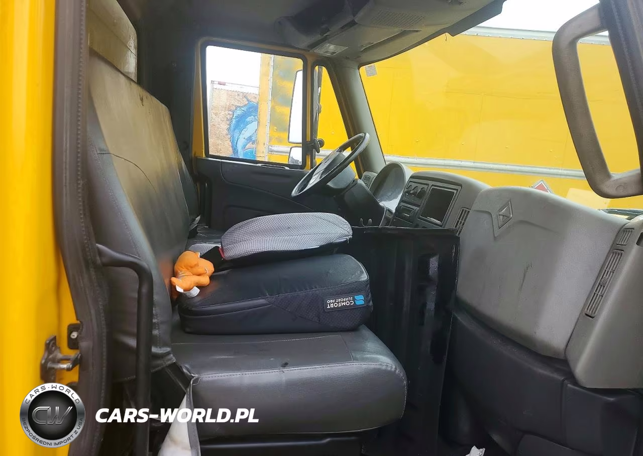 2014 International 4300 Box Truck VIN:1HTMMAAM0EH468965 - 7