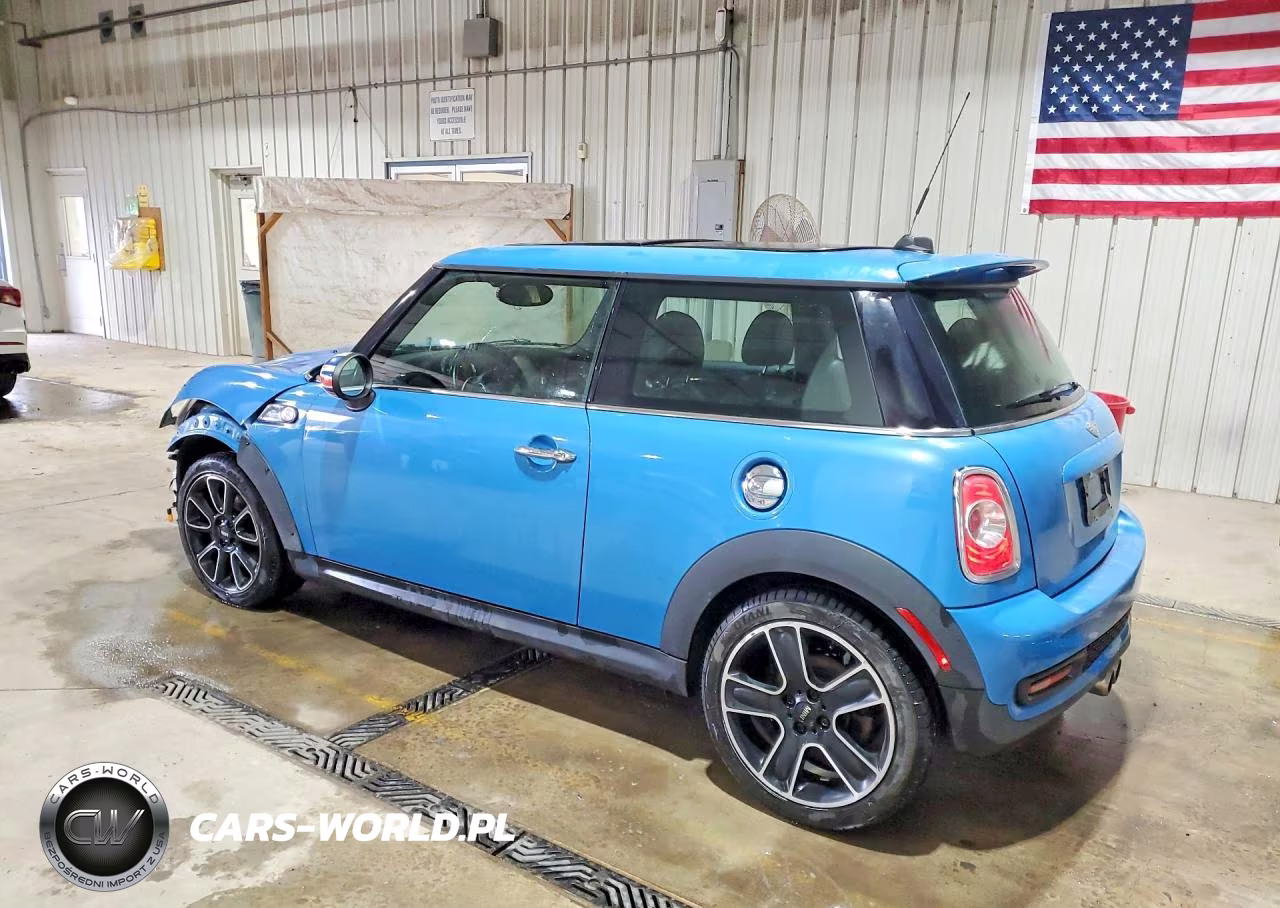 2013 Mini Cooper S VIN:WMWSV3C59DT389077 - 2