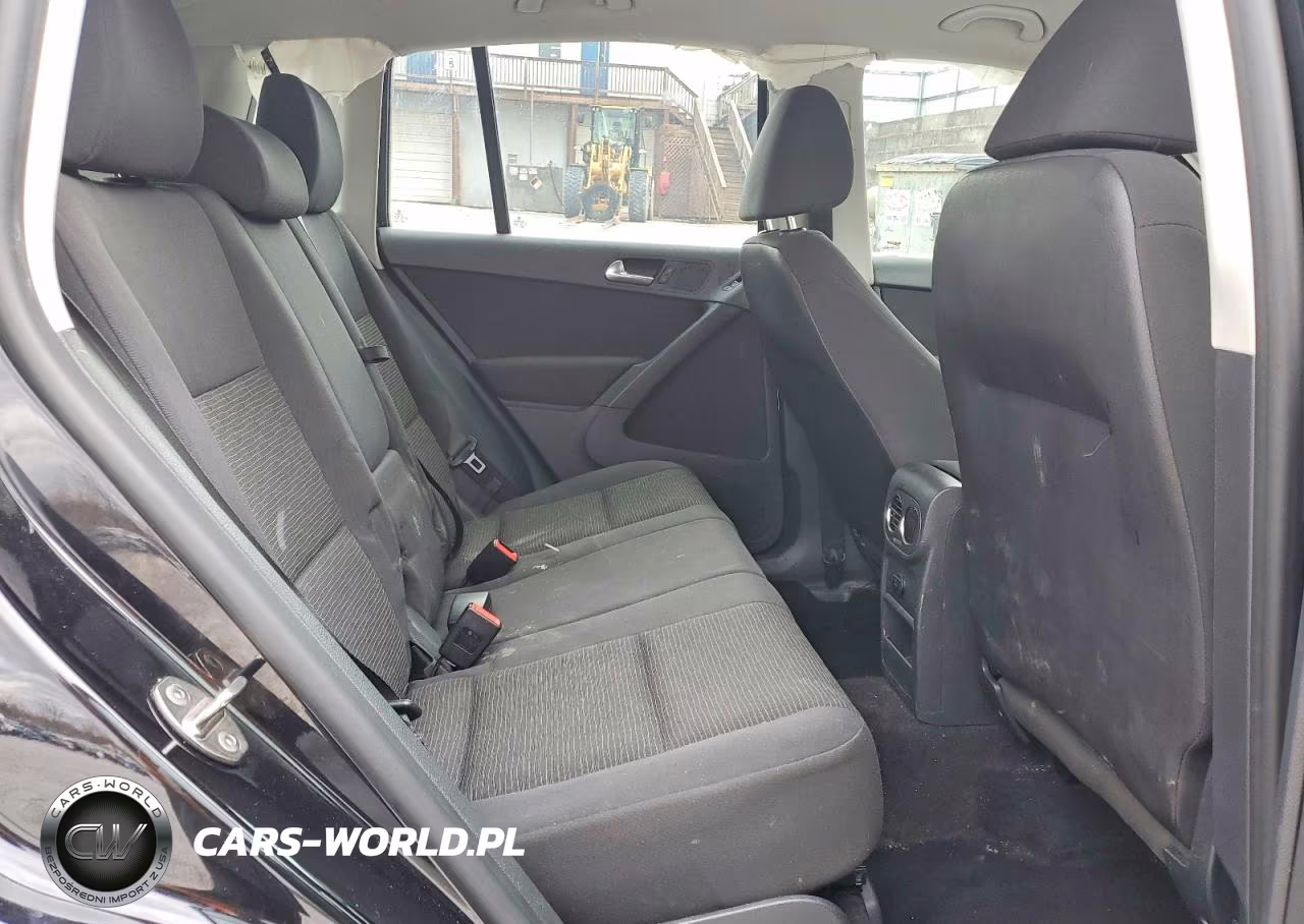 2014 Volkswagen Tiguan S VIN:WVGAV3AX5EW580543 - 11