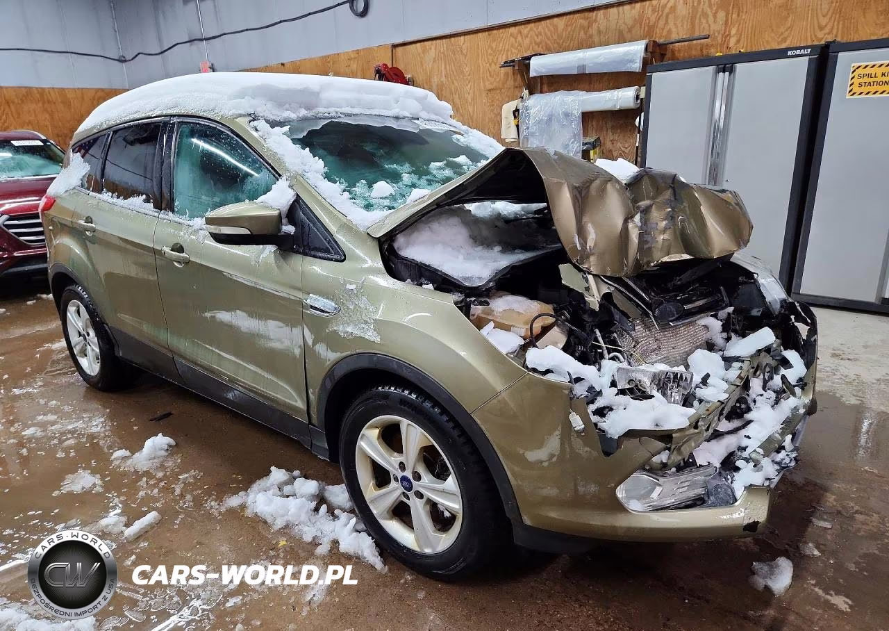 2014 Ford Escape Titanium VIN:1FMCU9J93EUA92347 - 4