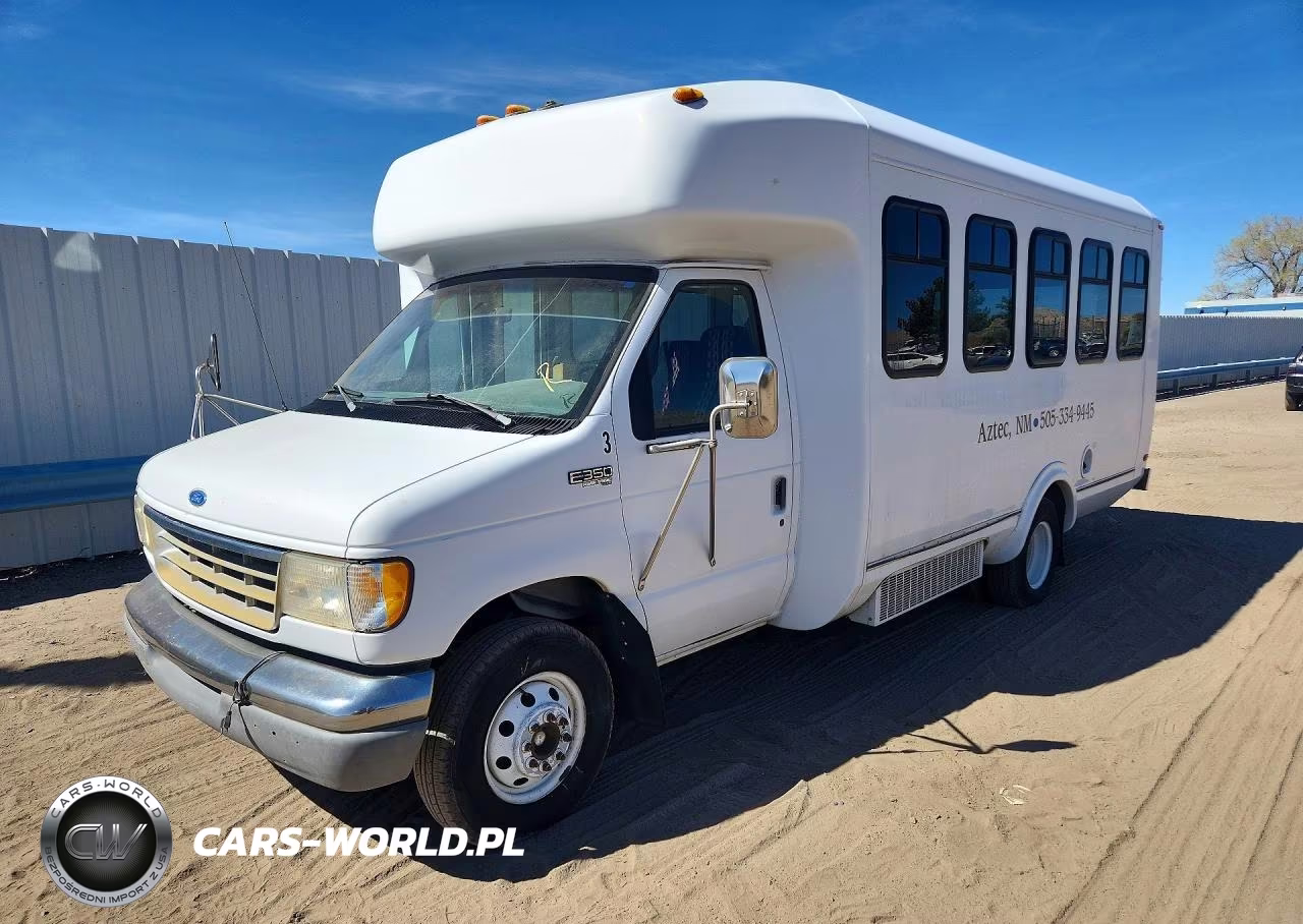 1996 Ford E-350 Shuttle Bus