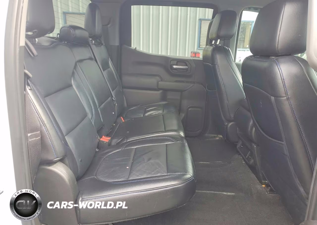2020 Chevrolet Silverado K1500 Custom VIN:3GCPYBEH9LG196196 - 10