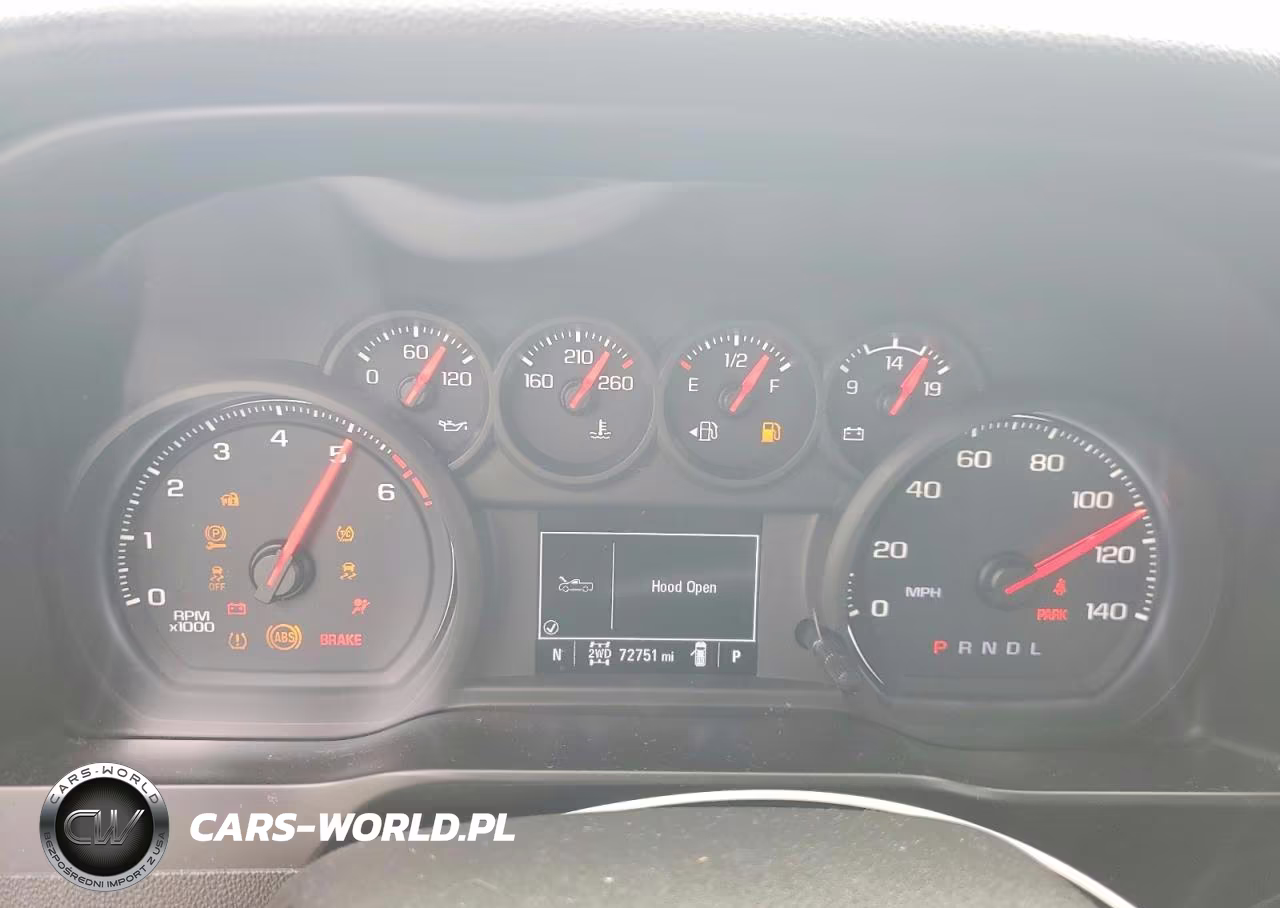 2020 Chevrolet Silverado K1500 Custom VIN:3GCPYBEH9LG196196 - 9