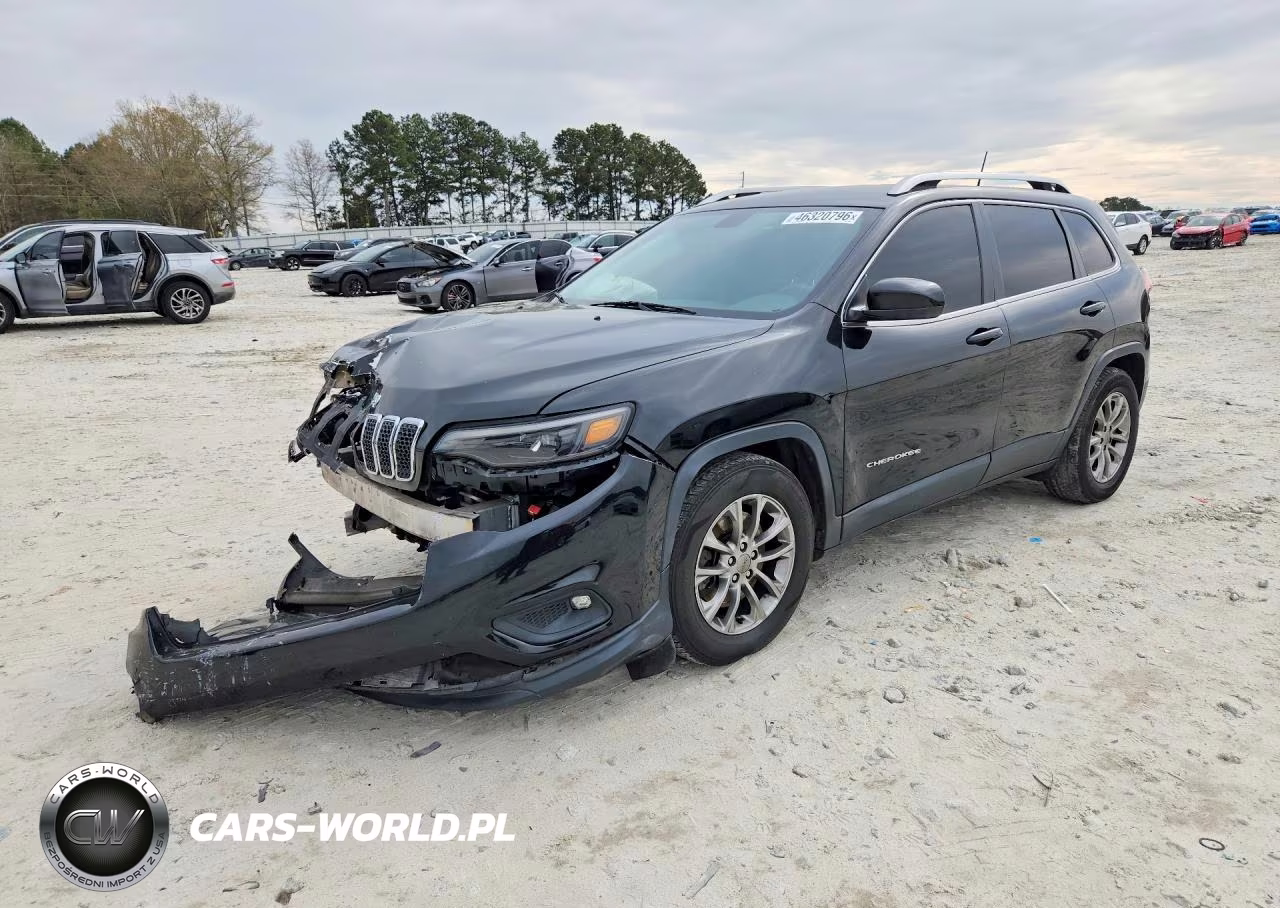 2019 Jeep Cherokee Latitude Plus – zdjęcie 1 z 13