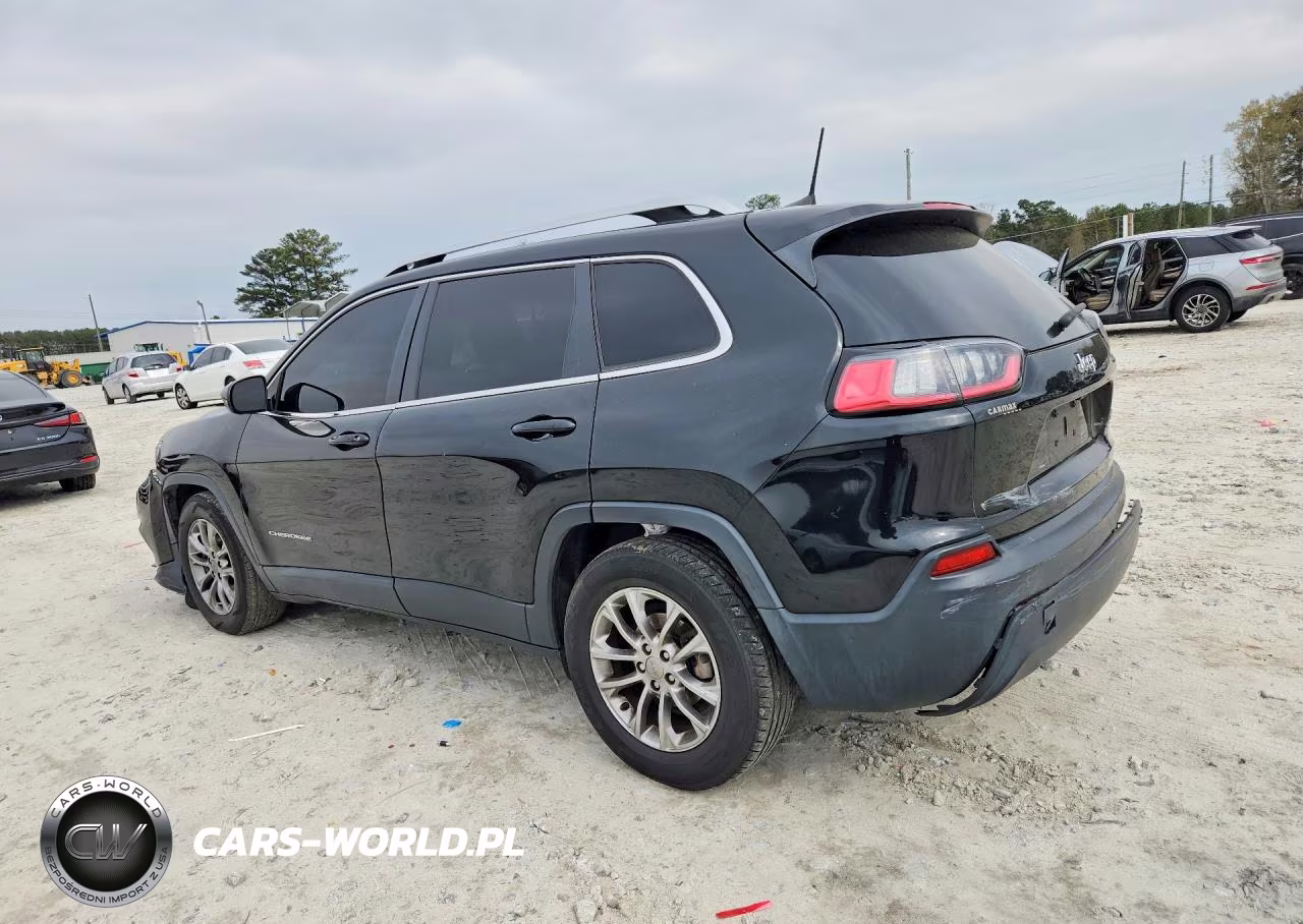 2019 Jeep Cherokee Latitude Plus VIN:1C4PJLLB5KD110855 - 2