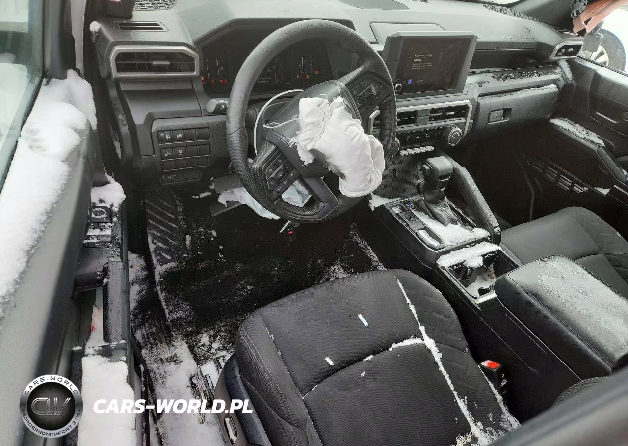 2025 Toyota Tacoma Sr VIN:3TYJDAHN5ST021946 - 8