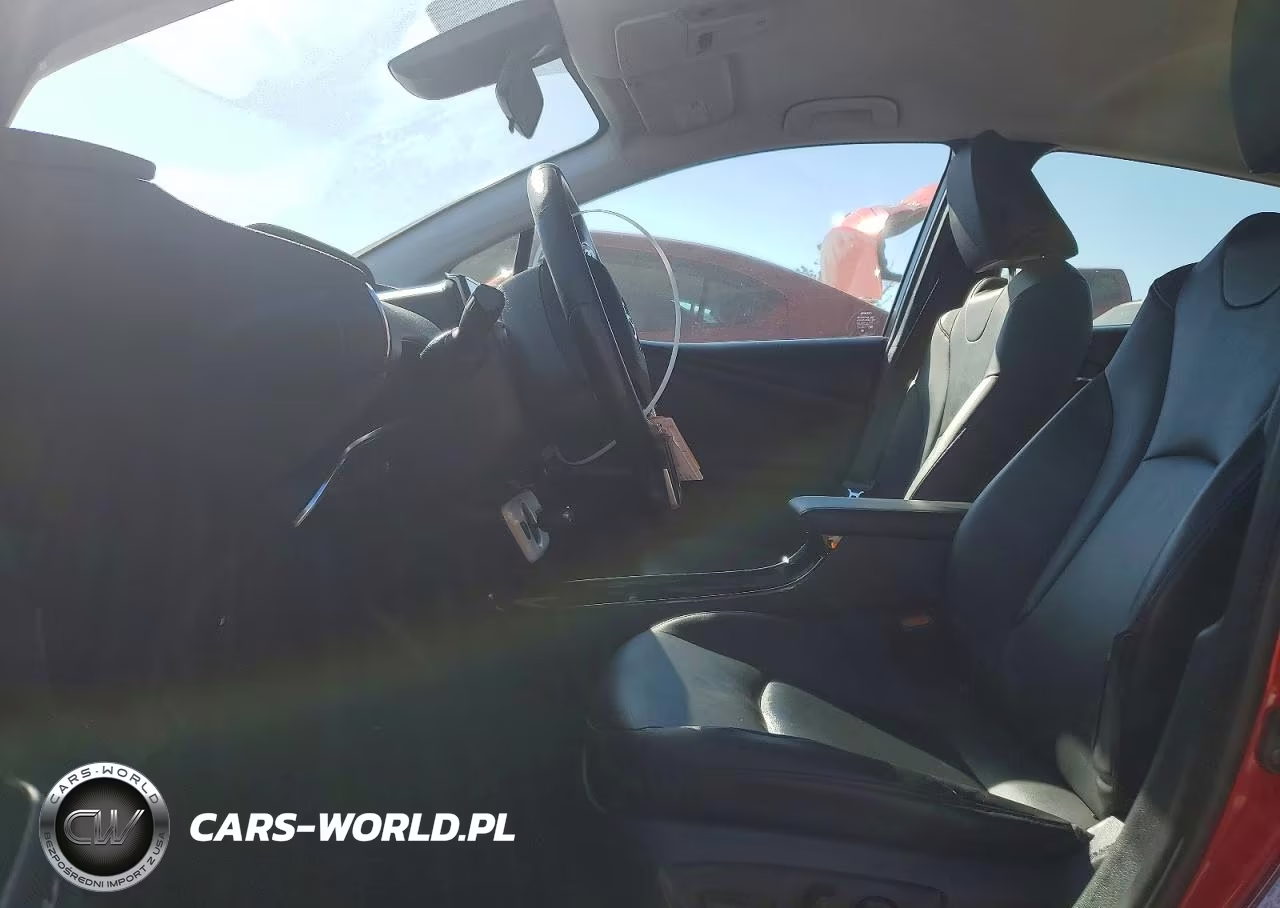 2019 Toyota Prius Prime Premium VIN:JTDKARFP1K3113102 - 7