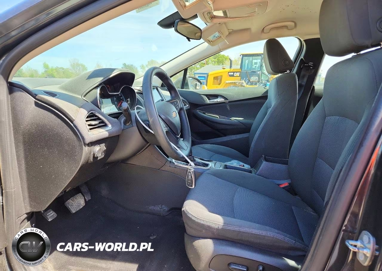 2018 Chevrolet Cruze Lt VIN:1G1BE5SM9J7173704 - 7