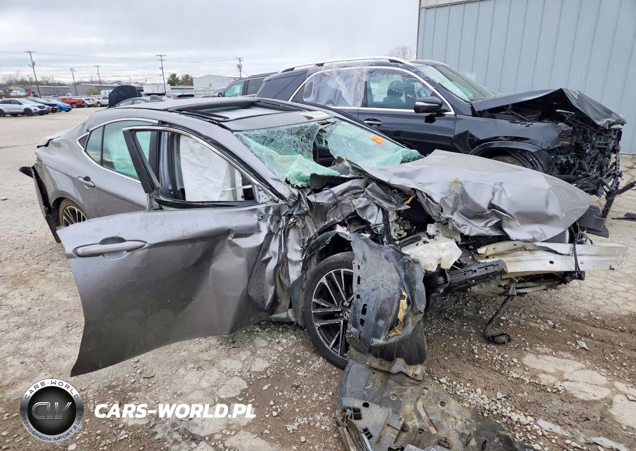 2025 Toyota Camry Xle VIN:4T1DBADK5SU514737 - 4