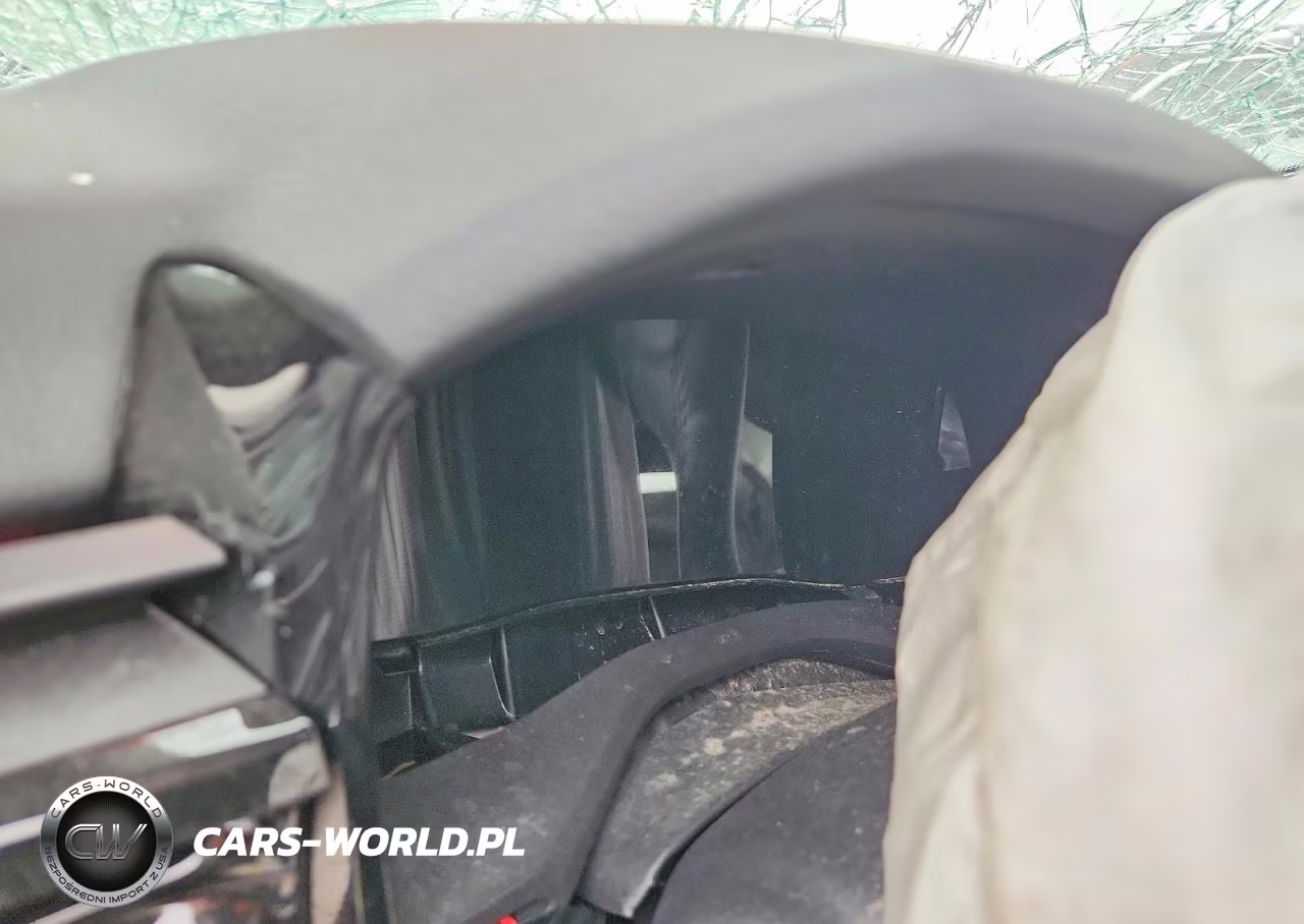 2025 Toyota Camry Xle VIN:4T1DBADK5SU514737 - 9
