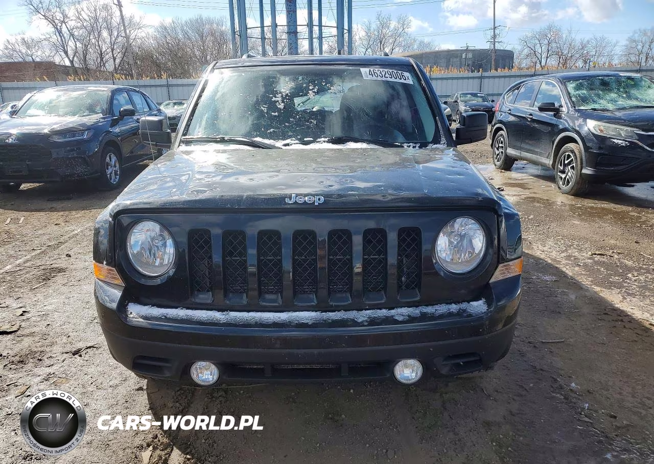 2014 Jeep Patriot Latitude VIN:1C4NJPFA0ED563299 - 5