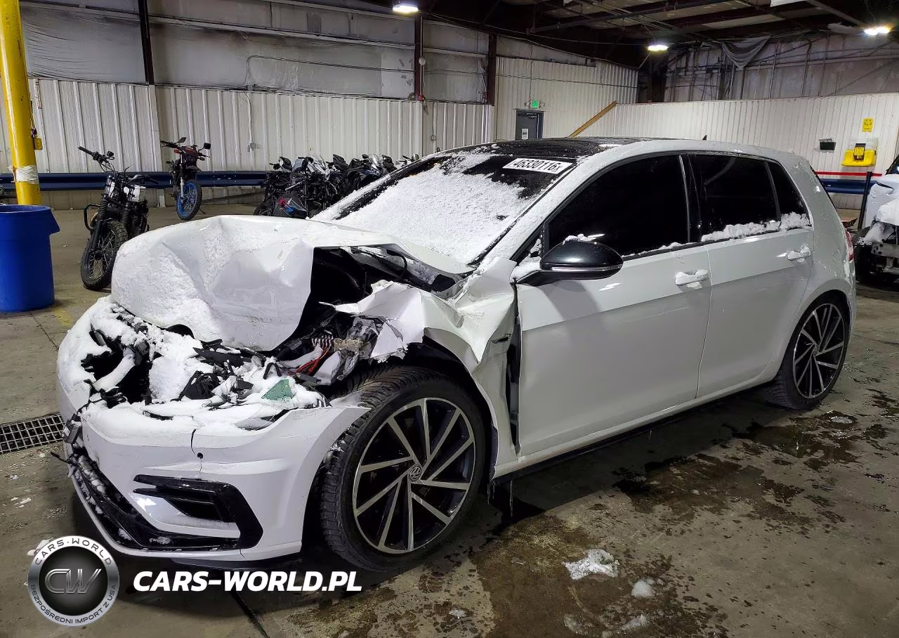 2019 Volkswagen Golf R