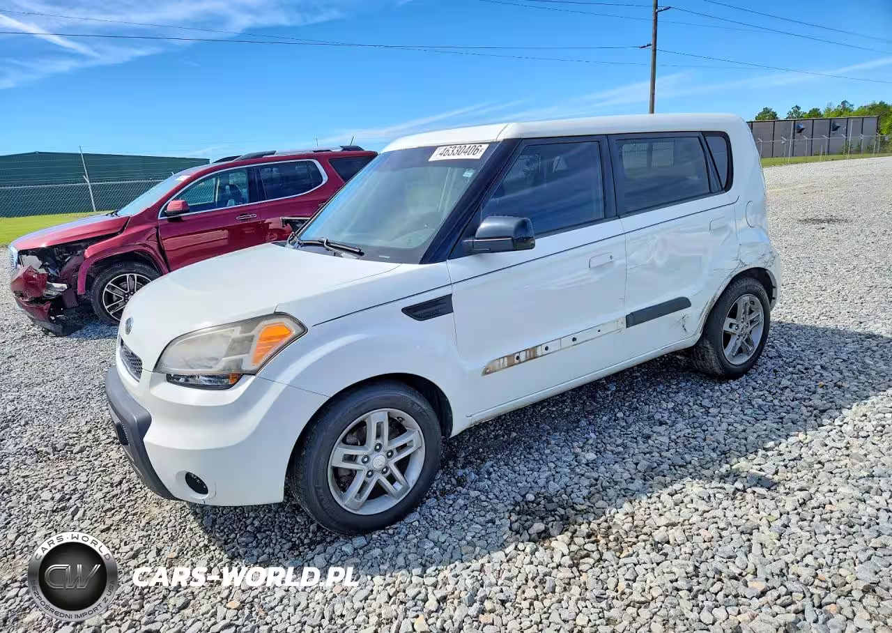 2010 Kia Soul +