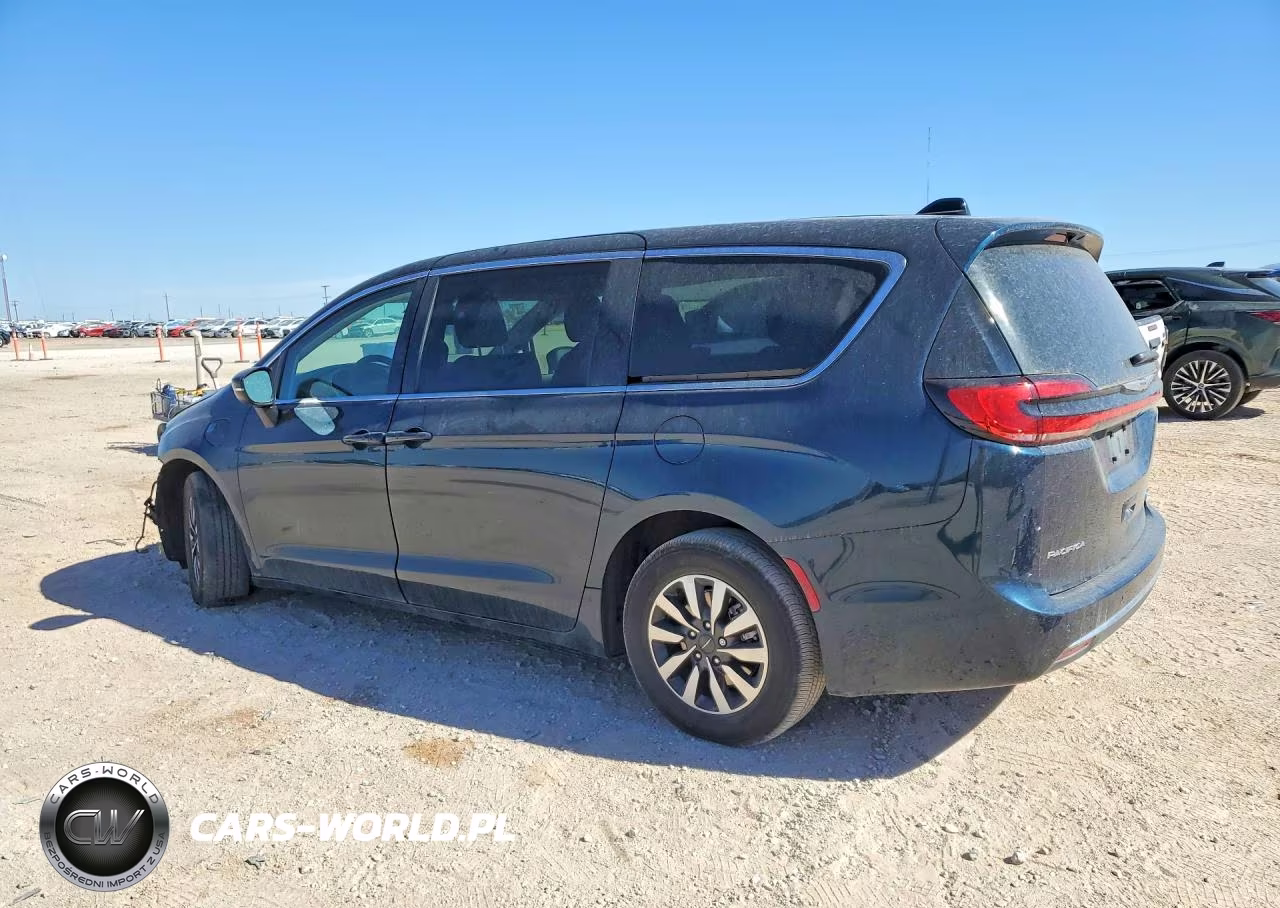 2023 Chrysler Pacifica Hybrid Touring L VIN:2C4RC1L71PR509608 - 2