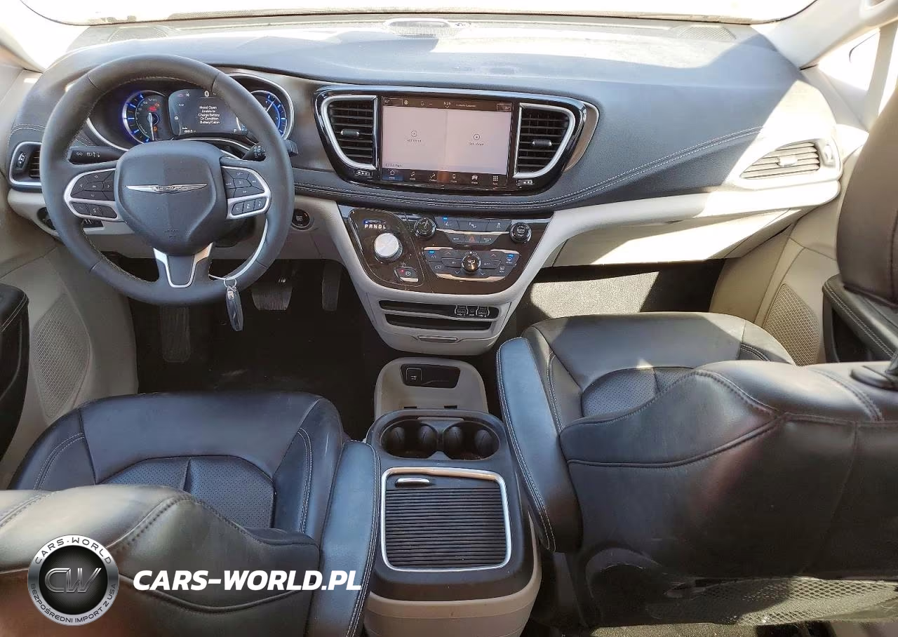 2023 Chrysler Pacifica Hybrid Touring L VIN:2C4RC1L71PR509608 - 8