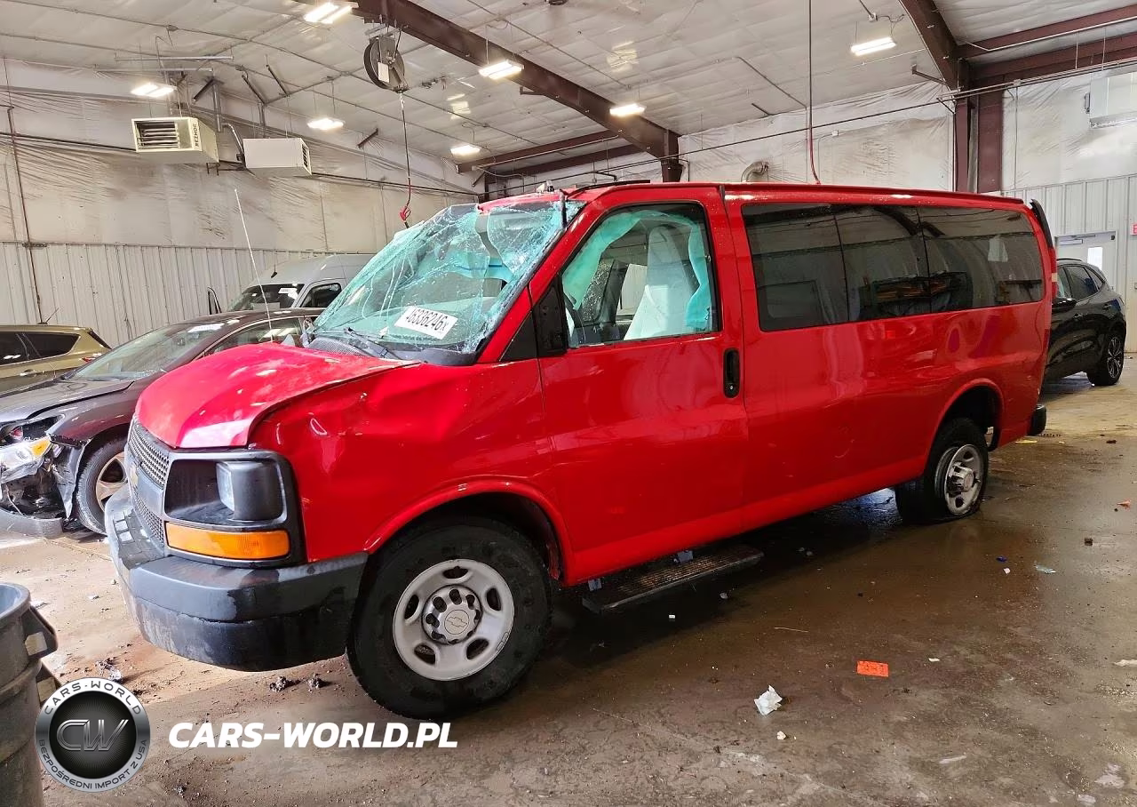 2017 Chevrolet Express G2500 Ls – zdjęcie 1 z 13