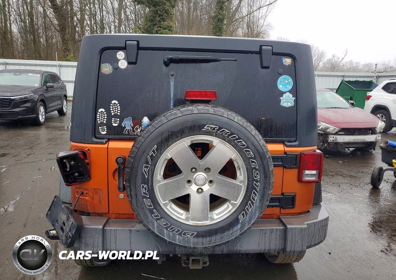 2011 Jeep Wrangler Unlimited Sport VIN:1J4BA3H17BL595770 - 6