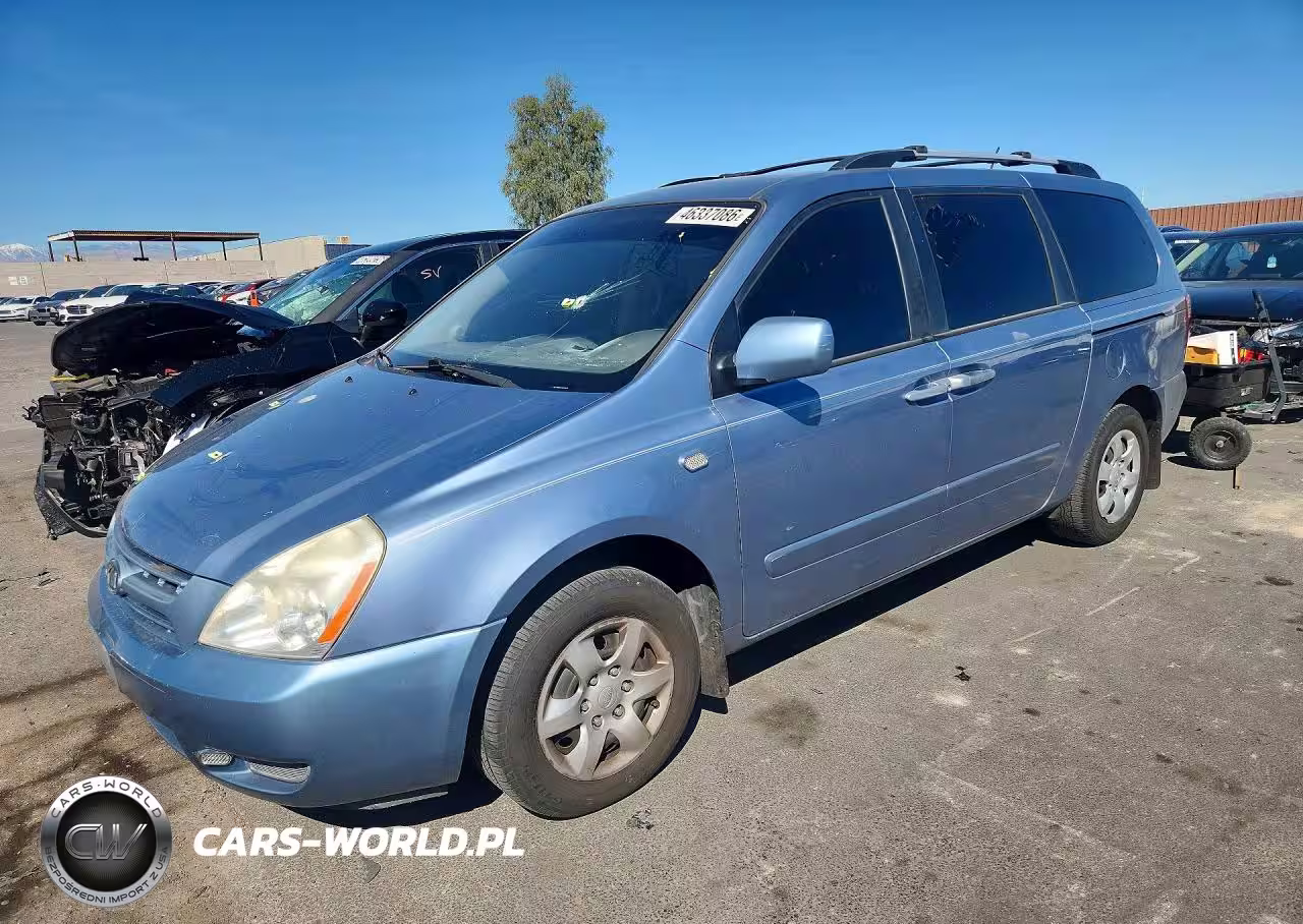2009 Kia Sedona Lx