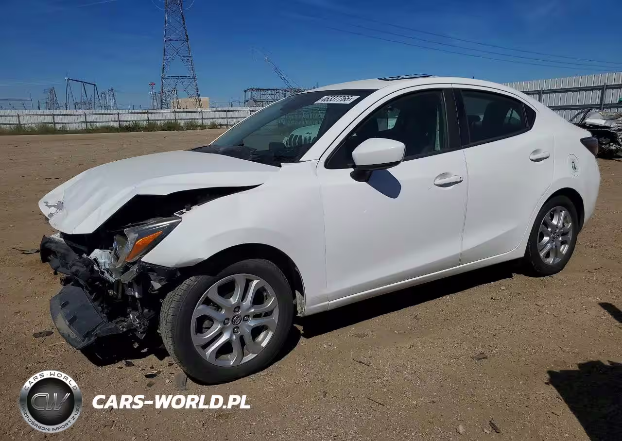 2017 Toyota Yaris Ia Base