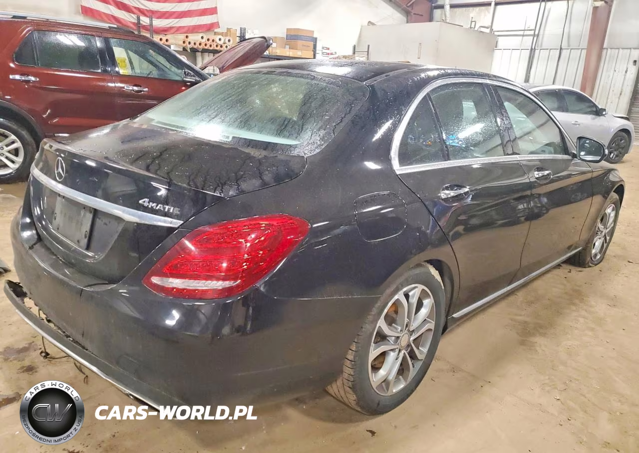 2015 Mercedes-Benz C 300 4Matic VIN:55SWF4KB9FU092619 - 3