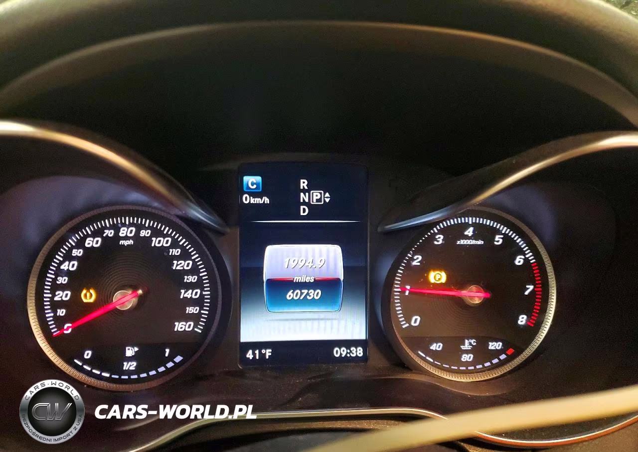 2015 Mercedes-Benz C 300 4Matic VIN:55SWF4KB9FU092619 - 9