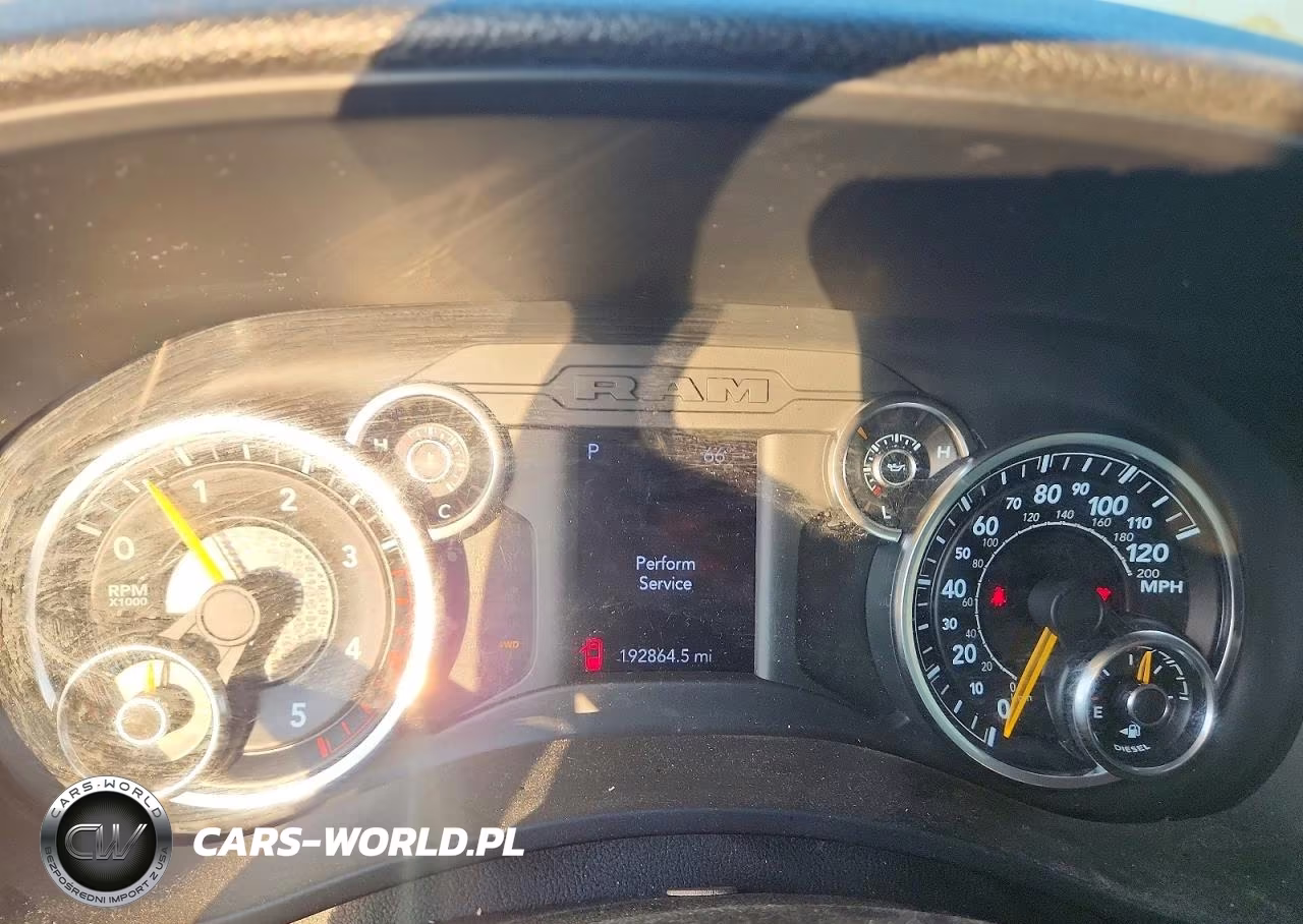 2020 Ram 2500 Big Horn VIN:3C6UR5DL5LG116388 - 9