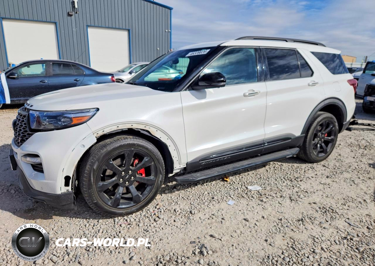 2021 Ford Explorer St