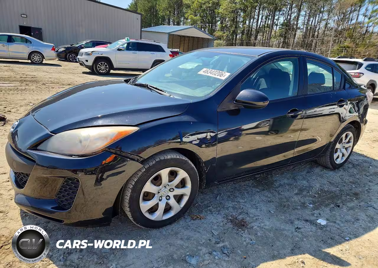 2013 Mazda 3 I