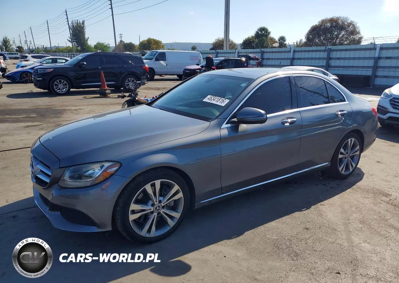 2018 Mercedes-Benz C 300