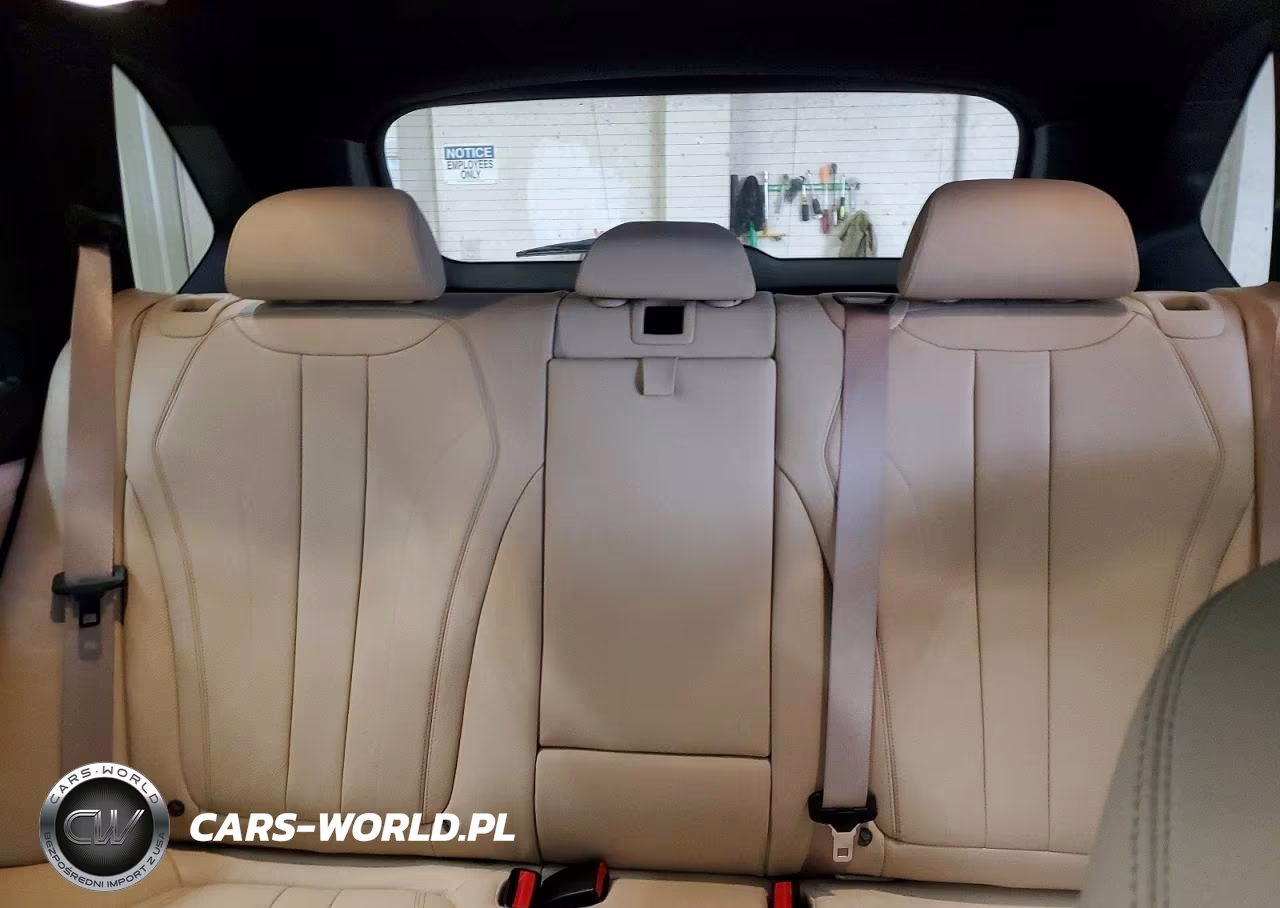 2017 BMW X5 xDrive35I VIN:5UXKR0C34H0V80836 - 10