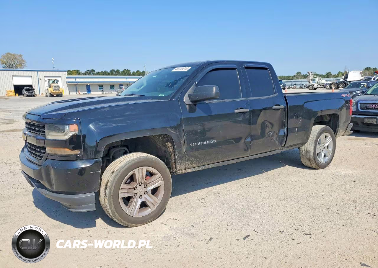 2016 Chevrolet Silverado K1500 Custom