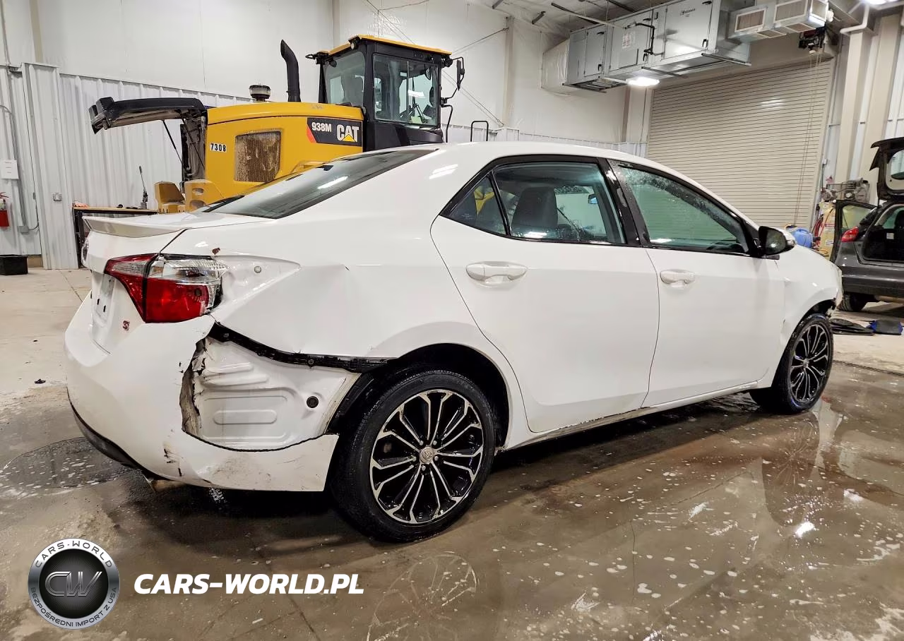 2015 Toyota Corolla S Plus VIN:2T1BURHE2FC351668 - 3