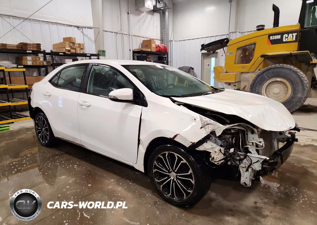 2015 Toyota Corolla S Plus VIN:2T1BURHE2FC351668 - 4