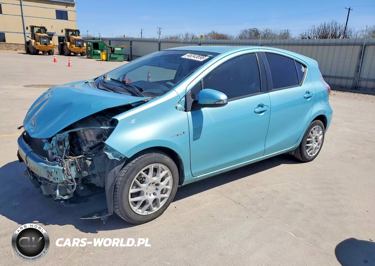 2013 Toyota Prius C One