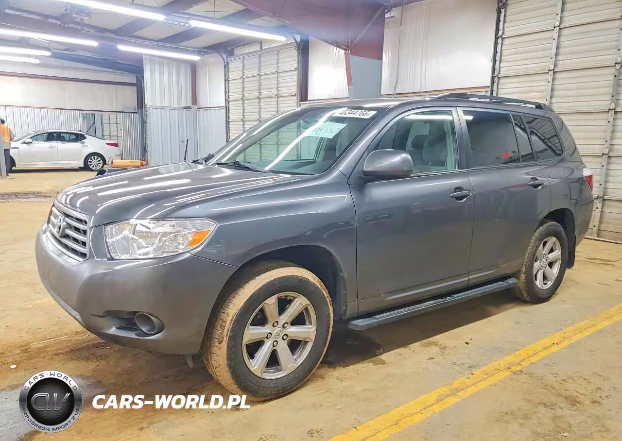 2010 Toyota Highlander Base