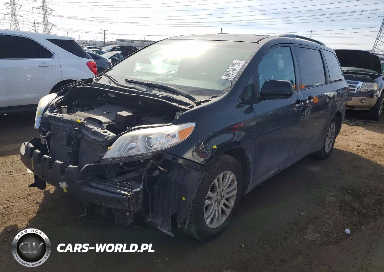2016 Toyota Sienna Xle 8-Passenger
