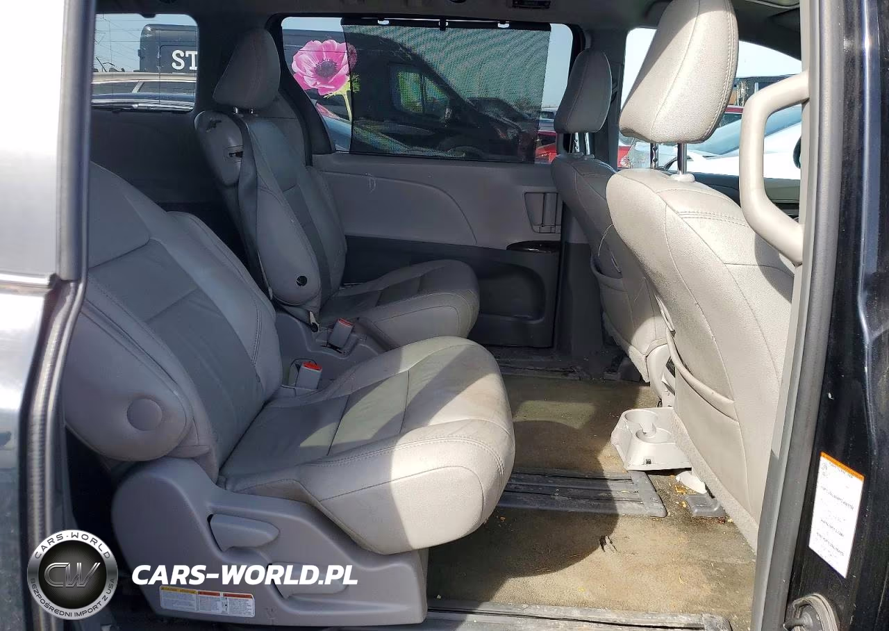 2016 Toyota Sienna Xle 8-Passenger VIN:5TDYK3DC6GS721319 - 10