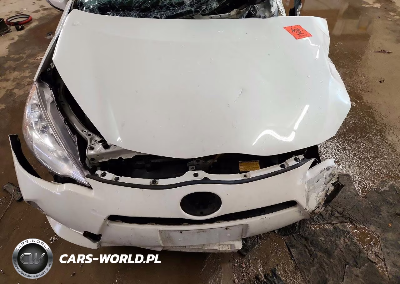 2014 Toyota Prius C One VIN:JTDKDTB32E1066928 - 11