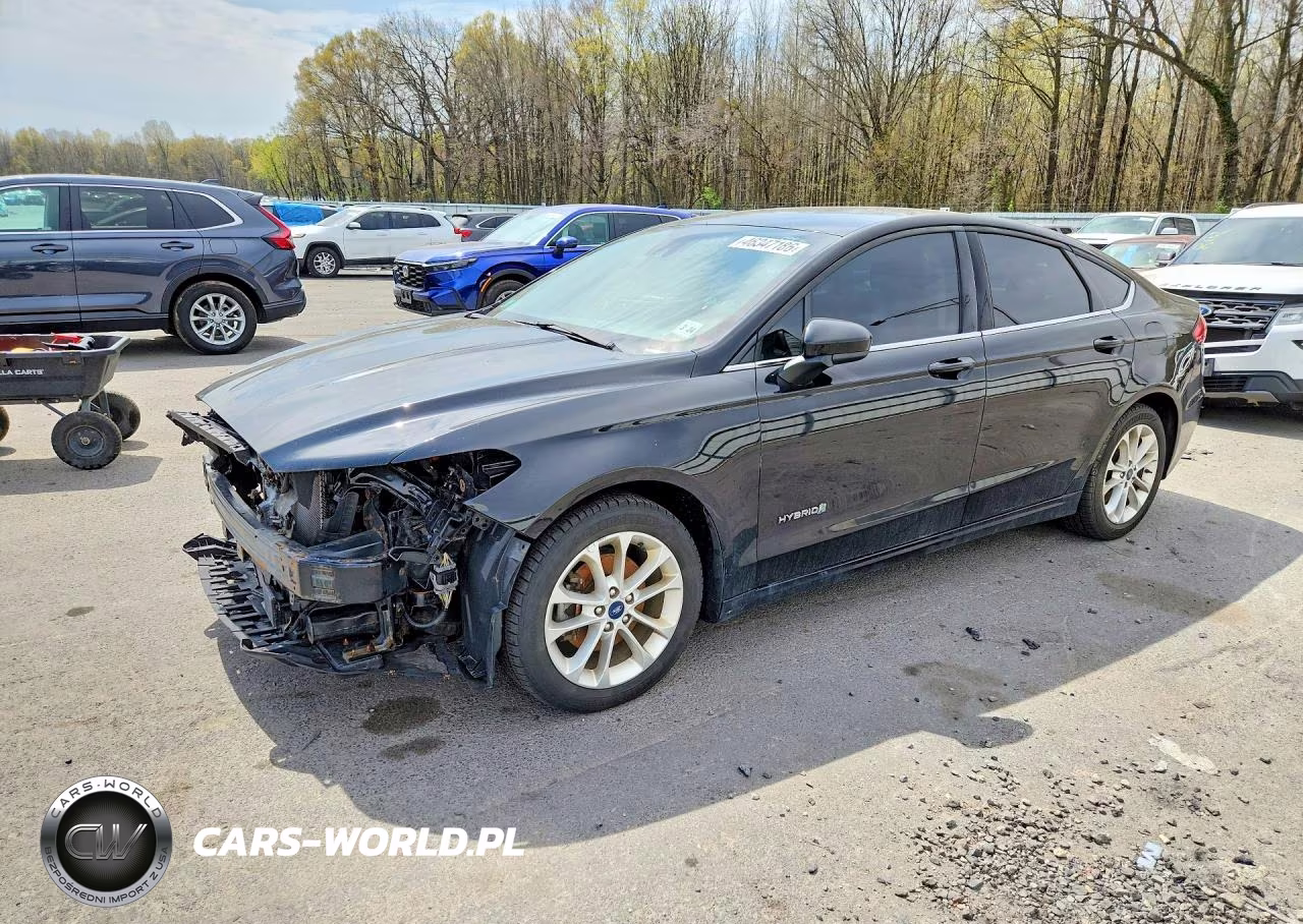 2019 Ford Fusion Se – zdjęcie 1 z 12