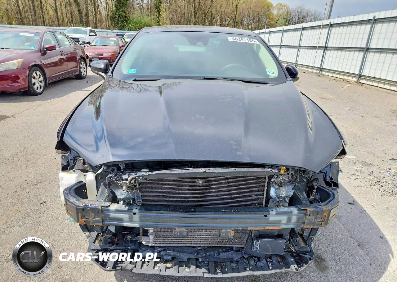 2019 Ford Fusion Se VIN:3FA6P0LU6KR158968 - 5