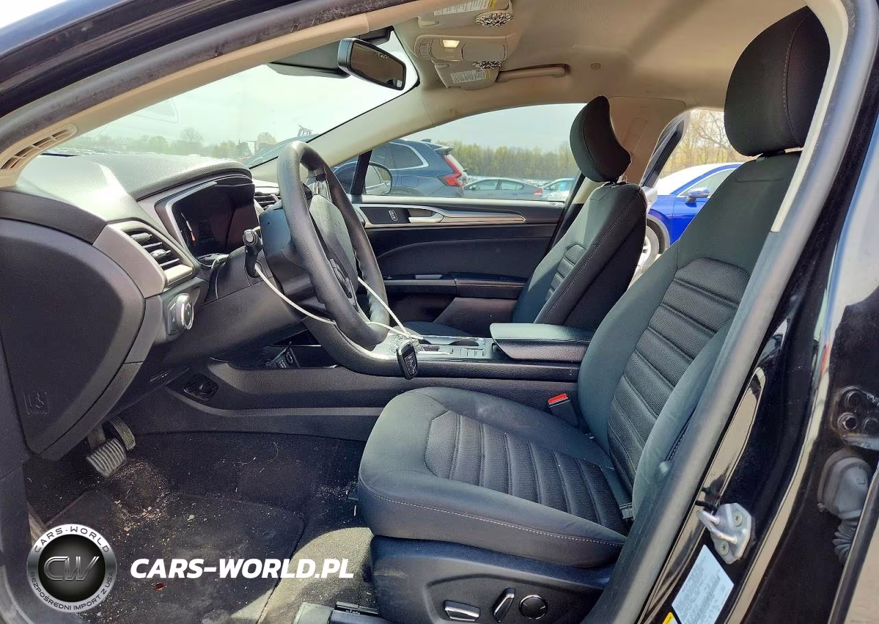 2019 Ford Fusion Se VIN:3FA6P0LU6KR158968 - 7