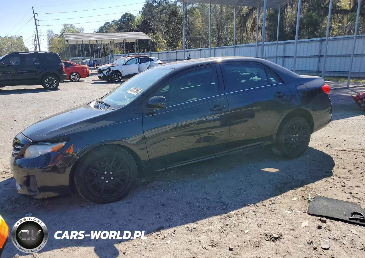 2013 Toyota Corolla Le