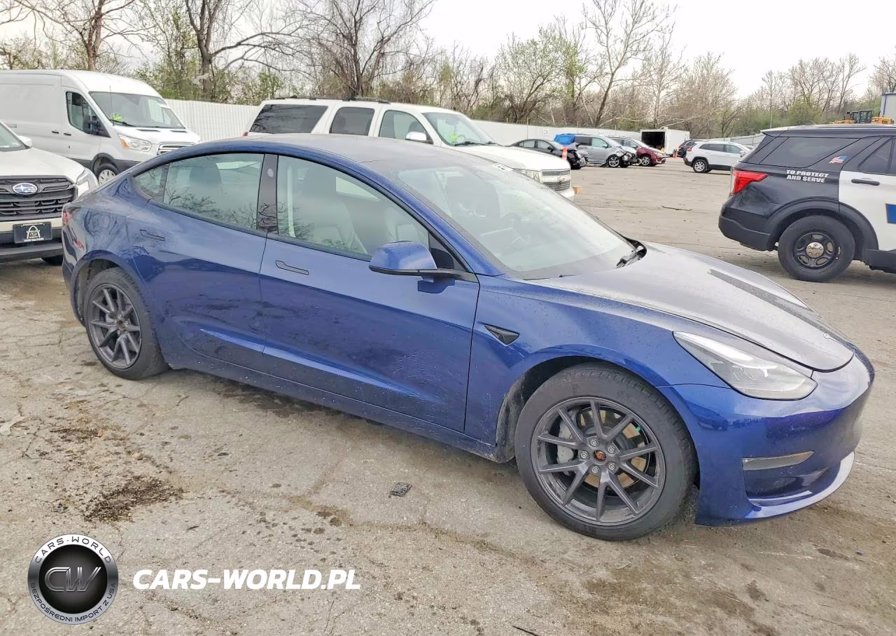 2022 Tesla Model 3 VIN:5YJ3E1EB8NF180478 - 4
