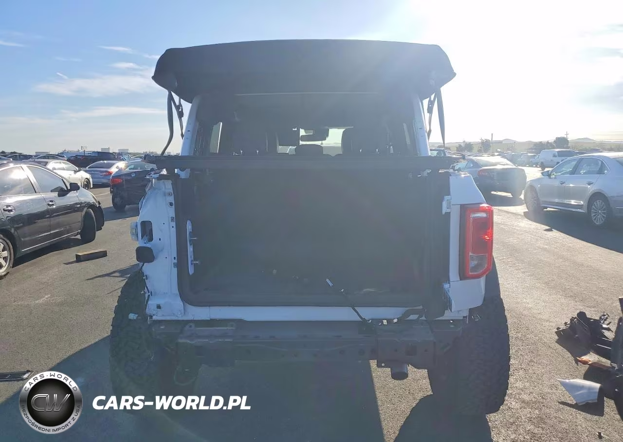 2023 Ford Bronco Base VIN:1FMEE5BP1PLB64201 - 6