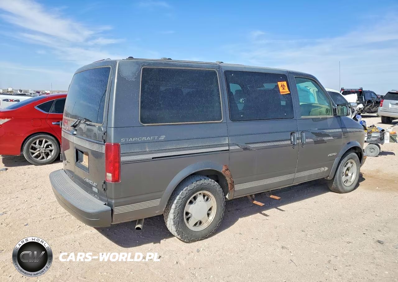 2000 Chevrolet Astro VIN:1GBDM19W8YB169903 - 3