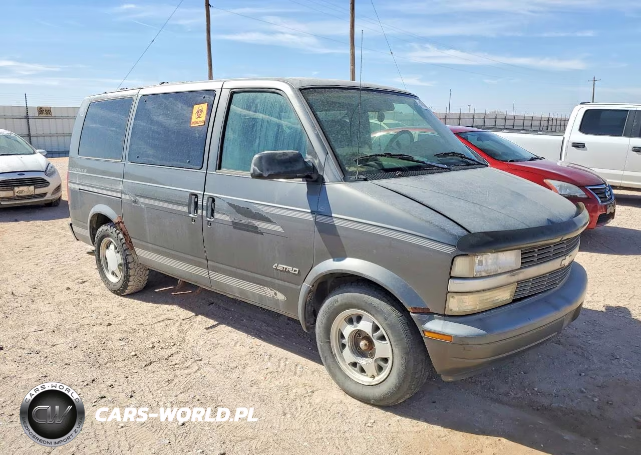 2000 Chevrolet Astro VIN:1GBDM19W8YB169903 - 4